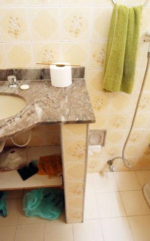 Casa à venda com 386m², 4 quartos e 2 vagasBanheiro Social 2