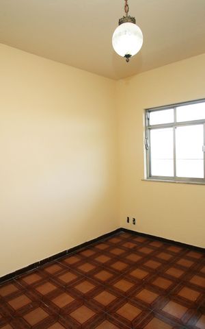 Casa à venda com 386m², 4 quartos e 2 vagasSuíte