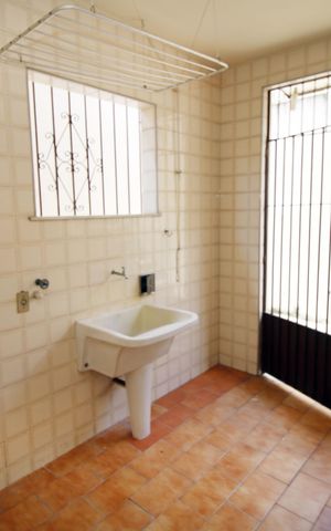 Casa à venda com 386m², 4 quartos e 2 vagasÁrea de Serviço