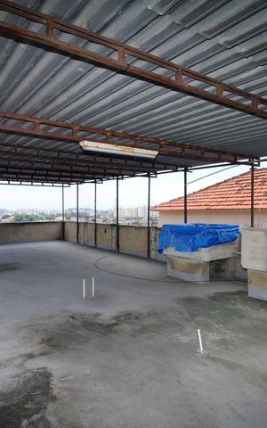 Casa à venda com 386m², 4 quartos e 2 vagasTerraço
