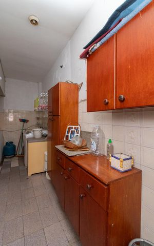 Casa à venda com 145m², 3 quartos e 2 vagasÁrea de Serviço