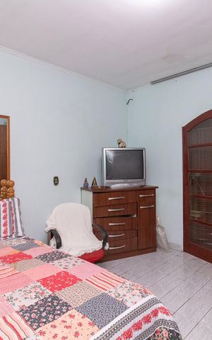 Casa à venda com 145m², 3 quartos e 2 vagasQuarto 2