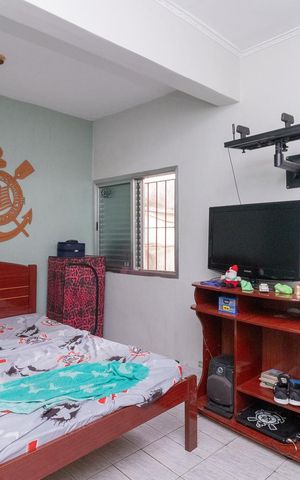 Casa à venda com 145m², 3 quartos e 2 vagasQuarto 1