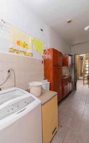 Casa à venda com 145m², 3 quartos e 2 vagasÁrea de Serviço