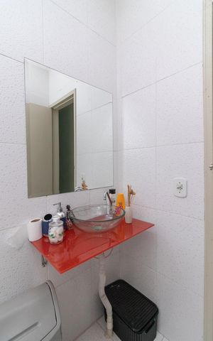 Casa à venda com 145m², 3 quartos e 2 vagasBanheiro 1