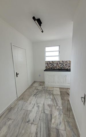 Apartamento à venda com 86m², 3 quartos e sem vaga Apartamento à venda com 86m², 3 quartos e sem vagaCozinha