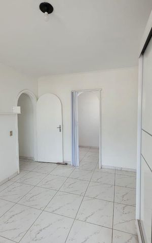 Apartamento à venda com 86m², 3 quartos e sem vaga Apartamento à venda com 86m², 3 quartos e sem vagaQuarto