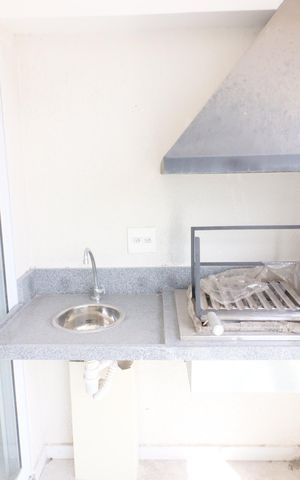 Apartamento à venda com 54m², 2 quartos e 1 vagaVaranda