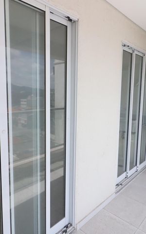 Apartamento à venda com 54m², 2 quartos e 1 vagaVaranda