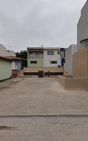 Casa à venda com 235m², 3 quartos e 7 vagasTerraço