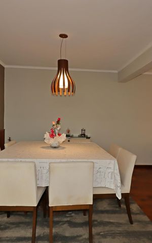 Casa à venda com 235m², 3 quartos e 7 vagasSala de Jantar