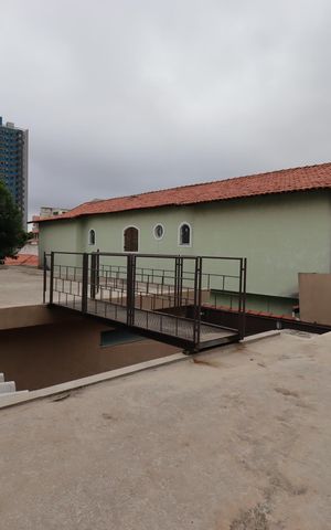 Casa à venda com 235m², 3 quartos e 7 vagasTerraço