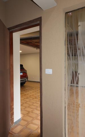Casa à venda com 235m², 3 quartos e 7 vagasEntrada da Garagem