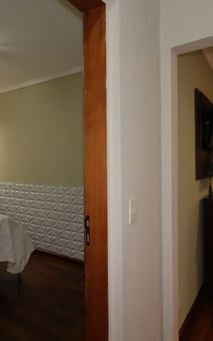 Casa à venda com 235m², 3 quartos e 7 vagasCorredor