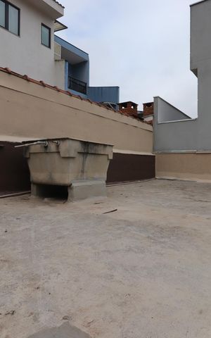 Casa à venda com 235m², 3 quartos e 7 vagasTerraço