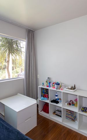 Casa de condomínio à venda com 348m², 3 quartos e 4 vagas Casa de condomínio à venda com 348m², 3 quartos e 4 vagasQuarto 1