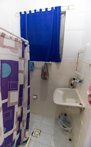 Studio à venda com 36m², 1 quarto e sem vaga Studio à venda com 36m², 1 quarto e sem vagaBanheiro