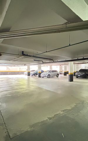 Apartamento à venda com 53m², 2 quartos e 1 vaga Apartamento à venda com 53m², 2 quartos e 1 vagaGaragem