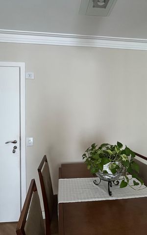 Apartamento à venda com 53m², 2 quartos e 1 vaga Apartamento à venda com 53m², 2 quartos e 1 vagaSala de Jantar