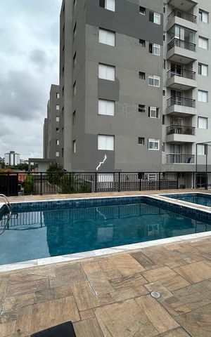 Apartamento à venda com 53m², 2 quartos e 1 vaga Apartamento à venda com 53m², 2 quartos e 1 vagaÁrea comum - Piscina