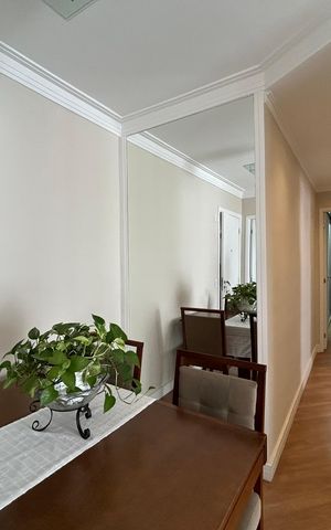 Apartamento à venda com 53m², 2 quartos e 1 vaga Apartamento à venda com 53m², 2 quartos e 1 vagaSala de Jantar