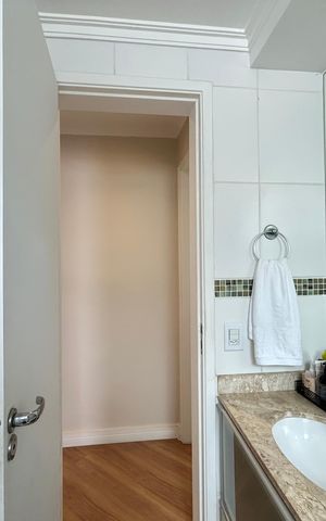 Apartamento à venda com 53m², 2 quartos e 1 vaga Apartamento à venda com 53m², 2 quartos e 1 vagaBanheiro