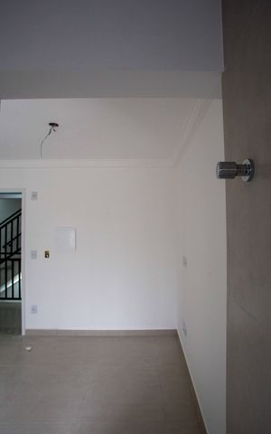 Apartamento à venda com 32m², 1 quarto e sem vagaÁrea de Serviço