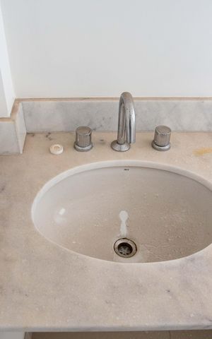 Apartamento à venda com 130m², 3 quartos e 3 vagasBanheiro da Suíte 2