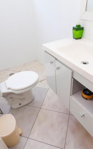 Casa à venda com 270m², 4 quartos e 7 vagasBanheiro Social