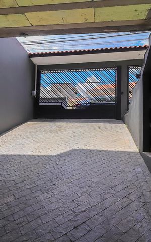 Casa à venda com 270m², 4 quartos e 7 vagasGaragem