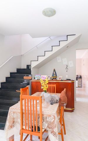 Casa à venda com 270m², 4 quartos e 7 vagasSala de Jantar