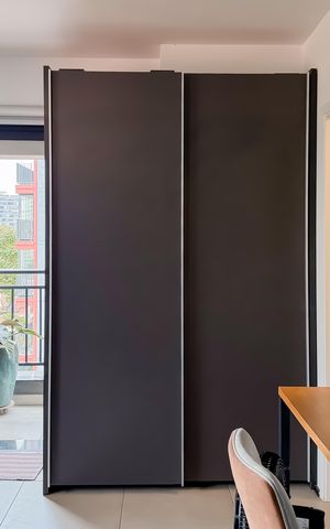 Studio para alugar com 42m², 1 quarto e sem vaga Studio para alugar com 42m², 1 quarto e sem vagaStudio - Armários