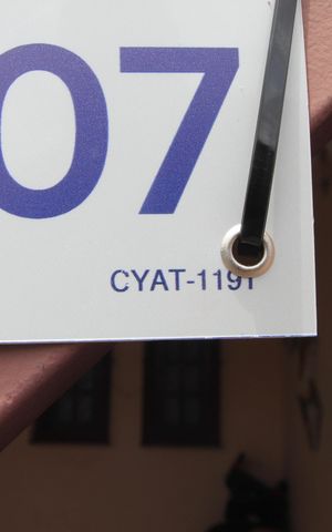 Casa à venda com 180m², 4 quartos e 2 vagasPlaca instalada em 15/01/2026 com o código CYAT-1191
