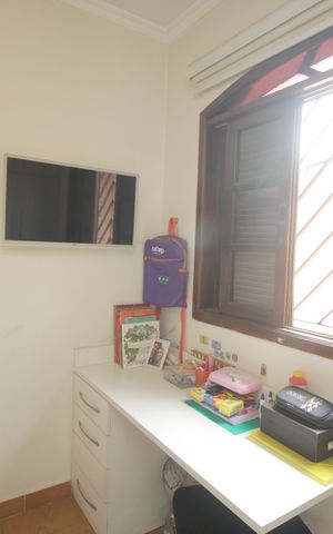 Casa à venda com 180m², 4 quartos e 2 vagasQuarto 2