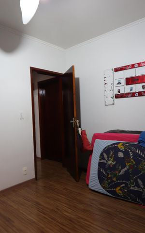 Casa à venda com 270m², 3 quartos e 5 vagasQuarto 2