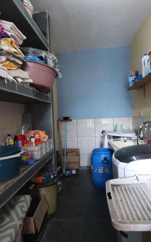Casa à venda com 270m², 3 quartos e 5 vagasLavanderia