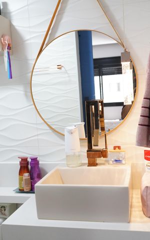 Apartamento à venda com 57m², 2 quartos e 1 vagaBanheiro da Suíte