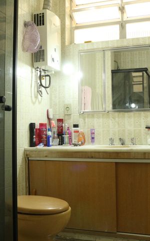 Apartamento à venda com 120m², 2 quartos e sem vagaBanheiro
