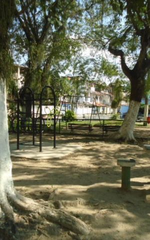 Casa de condomínio para alugar com 211m², 3 quartos e 2 vagas Casa de condomínio para alugar com 211m², 3 quartos e 2 vagasÁrea externa