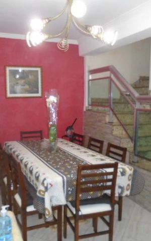 Casa de condomínio para alugar com 211m², 3 quartos e 2 vagas Casa de condomínio para alugar com 211m², 3 quartos e 2 vagasSala