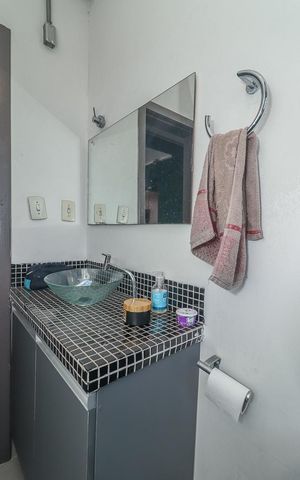 Apartamento à venda com 70m², 2 quartos e sem vagaBanheiro