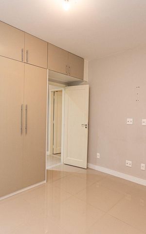 Apartamento à venda com 108m², 3 quartos e sem vaga