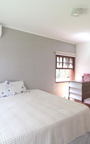 Casa à venda com 670m², 3 quartos e 4 vagasSuíte