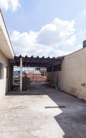 Casa para alugar com 170m², 3 quartos e 2 vagas Casa para alugar com 170m², 3 quartos e 2 vagasQuintal