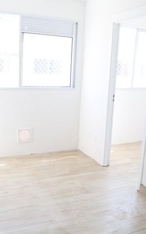Apartamento à venda com 32m², 2 quartos e sem vaga Apartamento à venda com 32m², 2 quartos e sem vagaSala