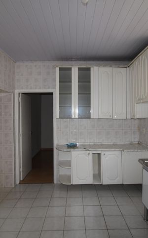 Casa à venda com 150m², 3 quartos e 2 vagasCozinha