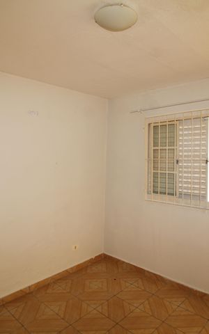 Casa à venda com 150m², 3 quartos e 2 vagasÁrea de Serviço - Quarto 1