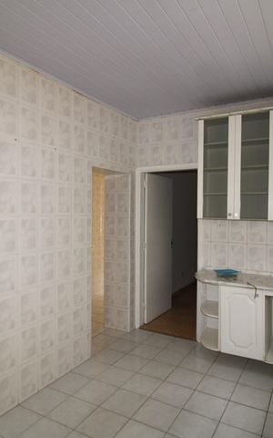 Casa à venda com 150m², 3 quartos e 2 vagasCozinha