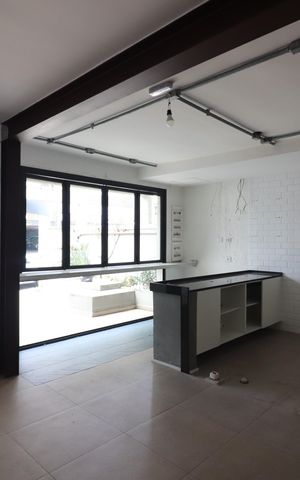 Casa para alugar com 260m², 5 quartos e 2 vagasSala 