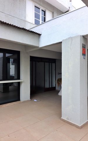 Casa para alugar com 260m², 5 quartos e 2 vagasGaragem